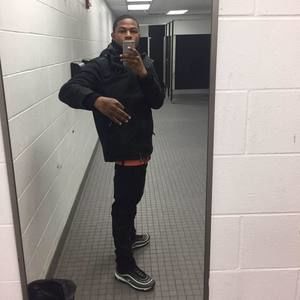 Meet your Posher, Ramone